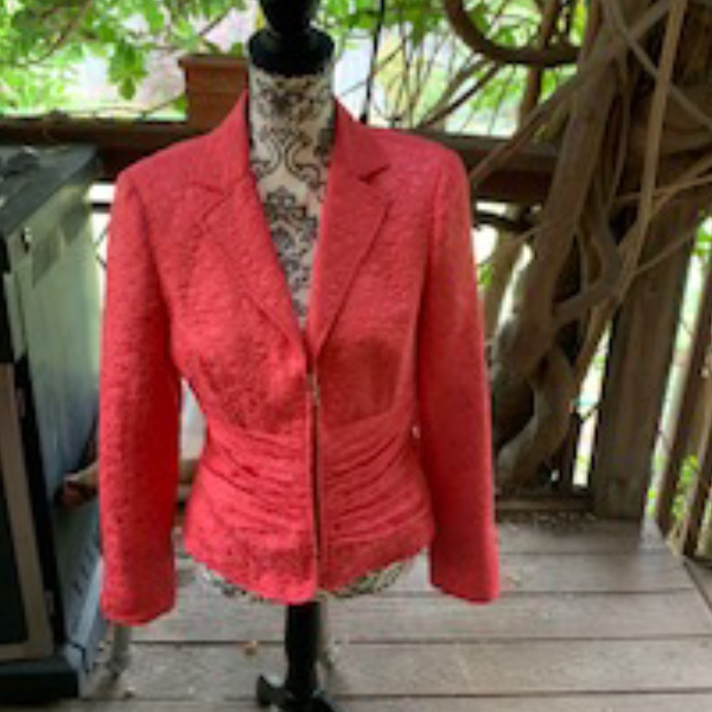Maggy London, Pink Ruched Front Zip Jacket, Size 8